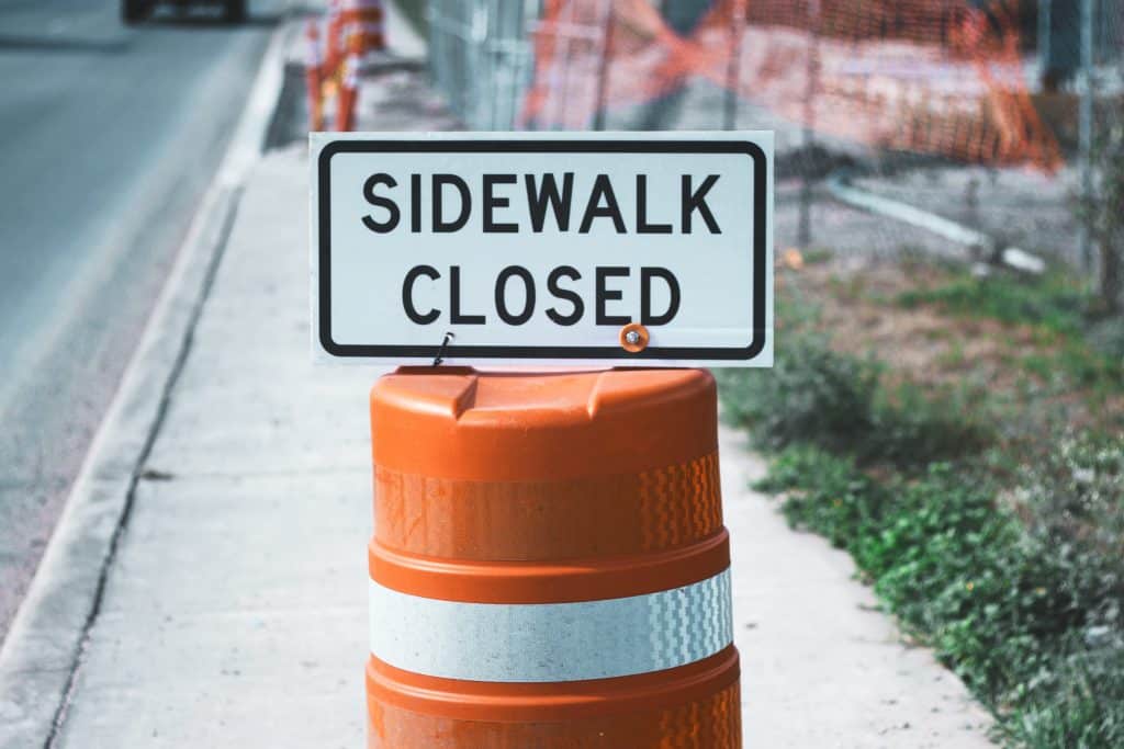 sidewalk closed sign