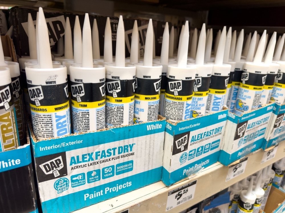 Mesothelioma Victim Points to Asbestos in DAP Products as Cause of