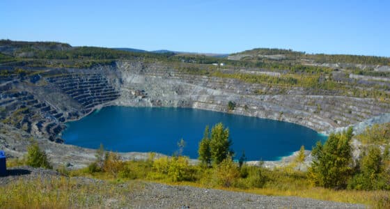 asbestos mine